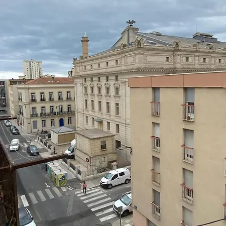 Au Theatre 2 Clim Апартаменты