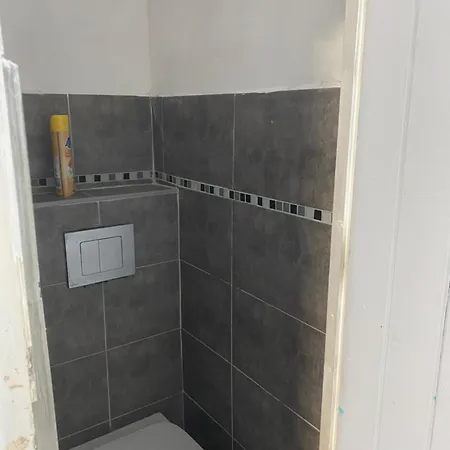 Au Theatre 2 Clim Apartman Sète